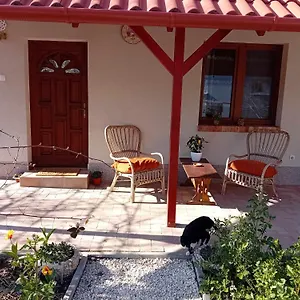  Apartment Edi Hungary
